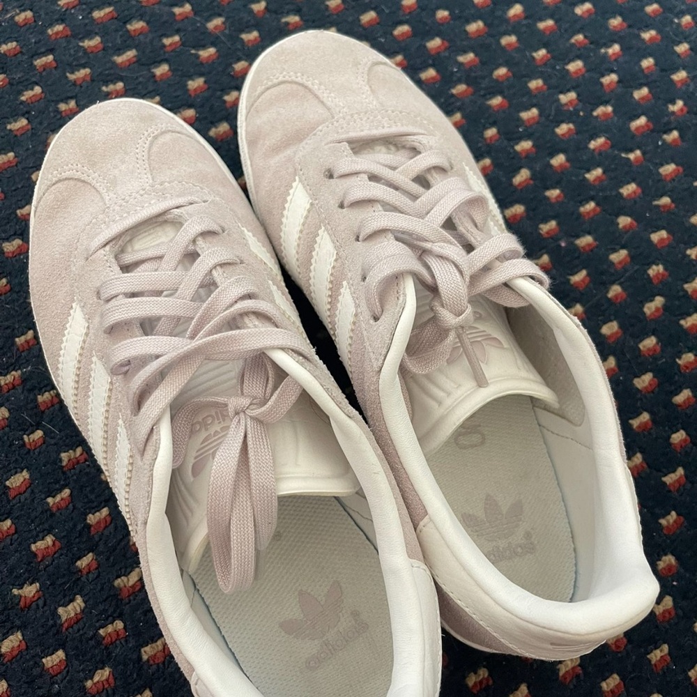 Adidas Gazelle Shoes